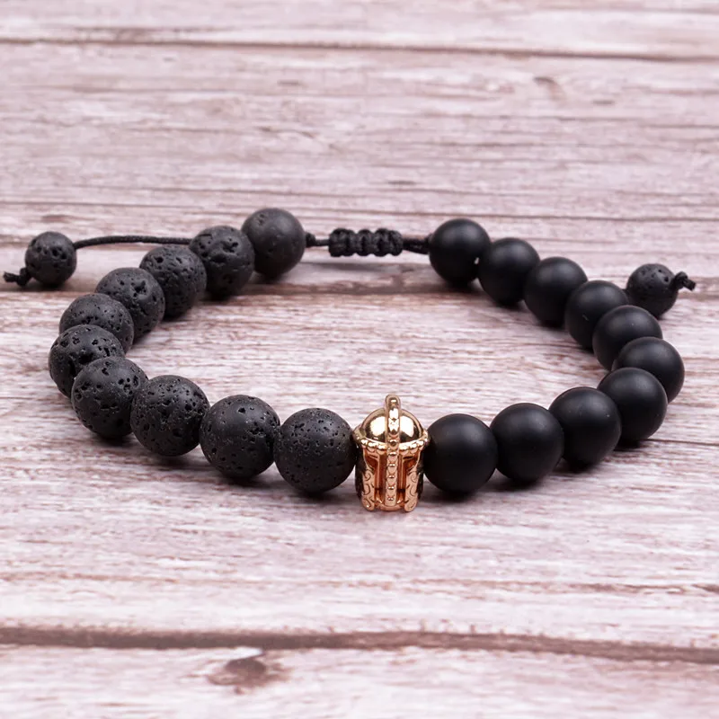 Браслет мужской из гематита с резьбой по шлему спартанского рыцаря бусина