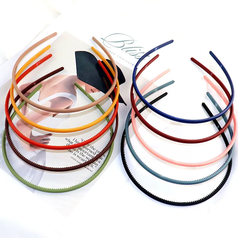 

Ободок для волос Женский, тонкий, 5 мм, матовый, нескользящий