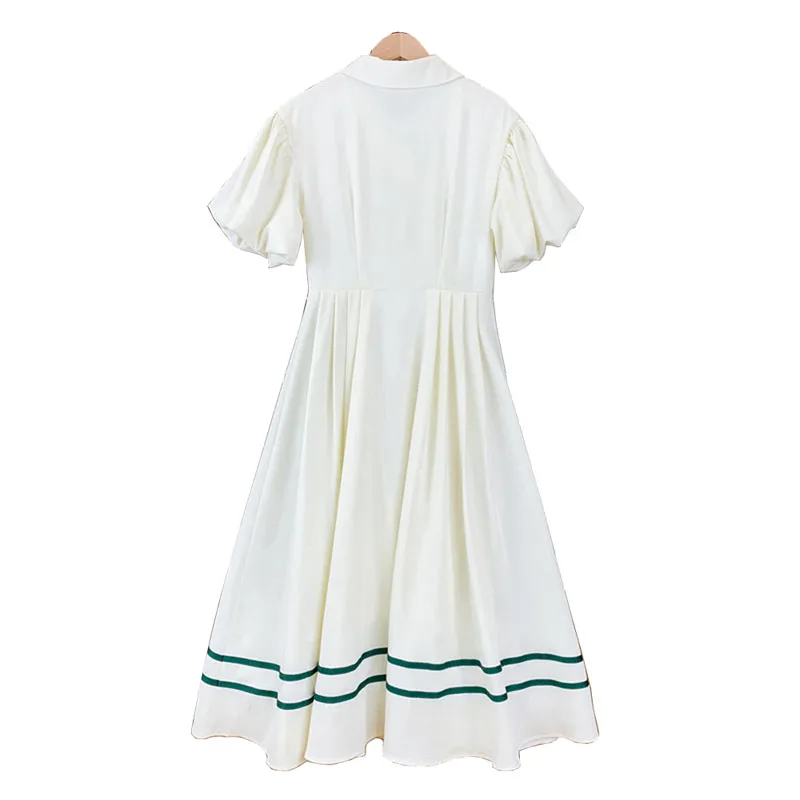 Возможно платье с пышными рукавами и бантом на пуговицах средней длины Цвет