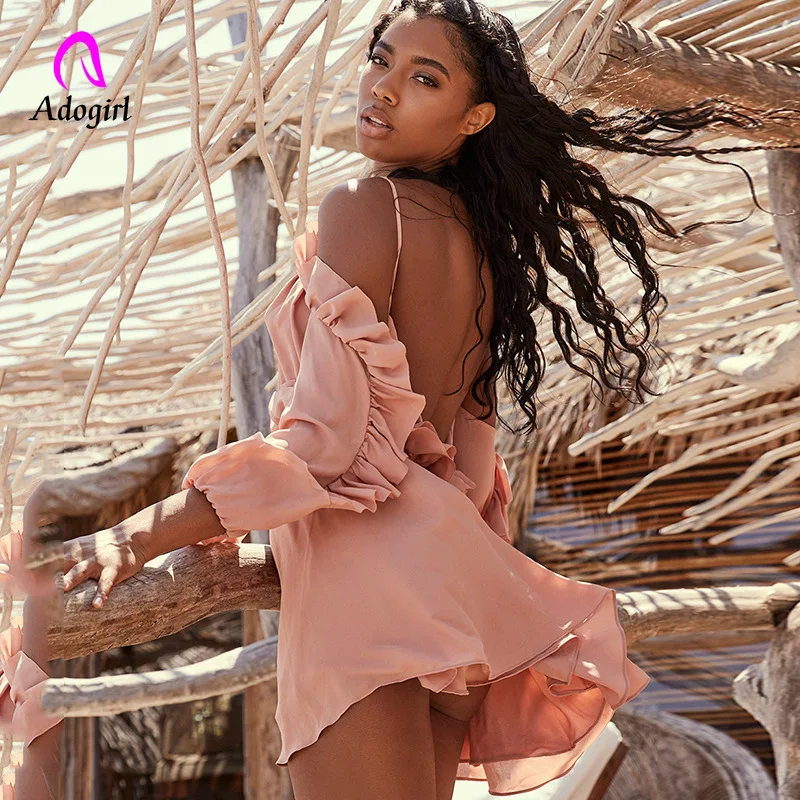 Женское шифоновое платье с оборками повседневное розовое мини открытыми плечами