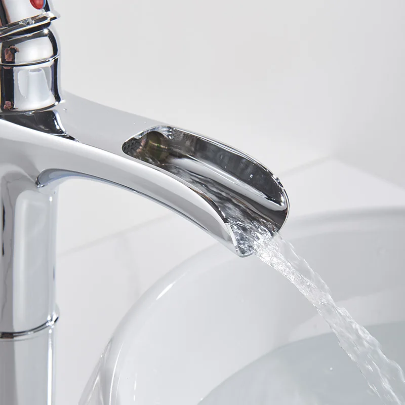 Хромированный смеситель для раковины медный кран горячей и холодной воды