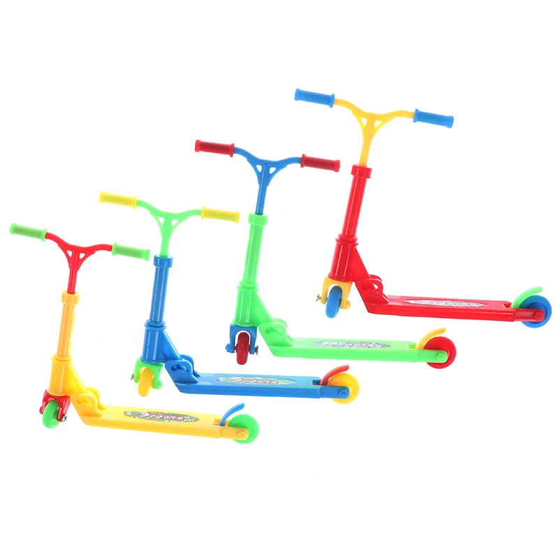 

New Arrival 1pc Mini Scooter Two Wheel Scooter Children's Educational Toy Fingerboard Skateboard RANDOM COLOR