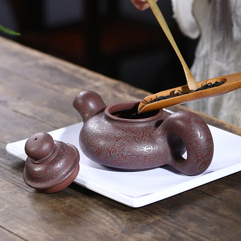 

Yixing Purple Clay Teapot, Zisha, Tea Set, Drinking Utensils, Handmade, Bottom Trough Clear Baishou Squirrel Pot,Drinkware