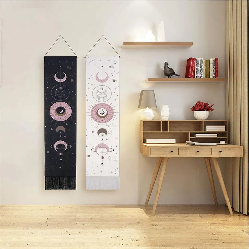 Настенный подвесной гобелен макраме с кисточками и луной декоративный