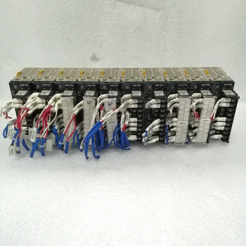 

OMRON CJ1W-TC004