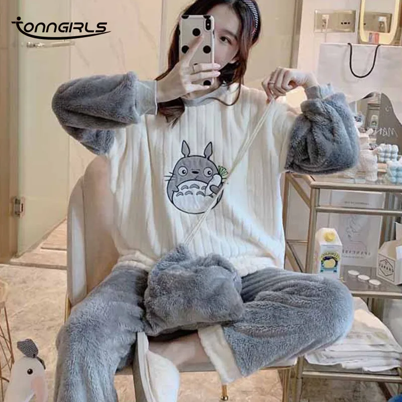 

Tonngirls 2021 Winter Warm Totoro Pajama Sets For Women Cartoon Cute Sleepwear Flannel Soft Plush Nightwear Thicken Pyjamas Set