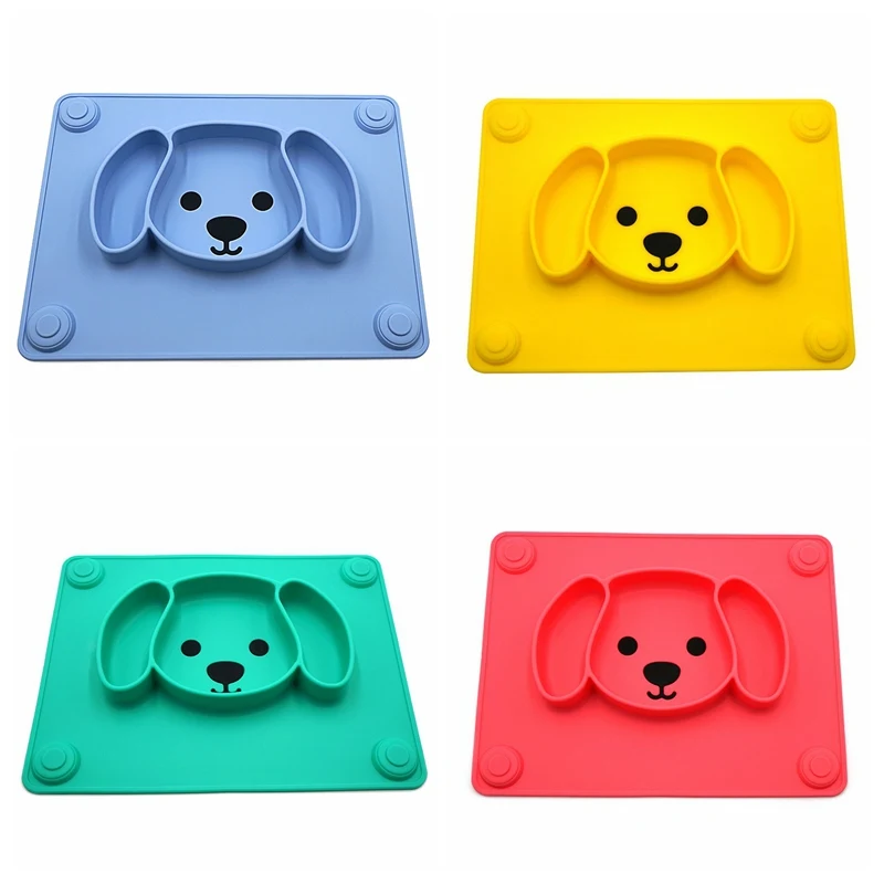 

One-piece Portable Travel Food Grade Silica Gel meat pad four-angle design Non-slip Silicone Puppy Dining Plate