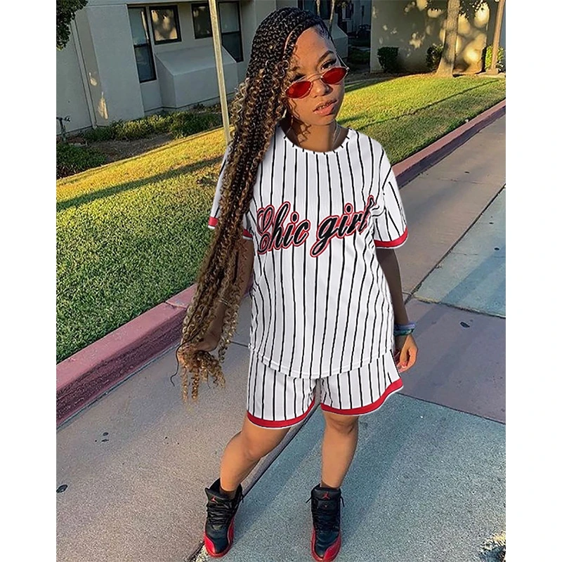 

Стильная женская обувь в полоску с принтом букв Женский комплект 2 шт. футболка с короткими рукавами, детский комплект одежды, топ и шорты Ко...