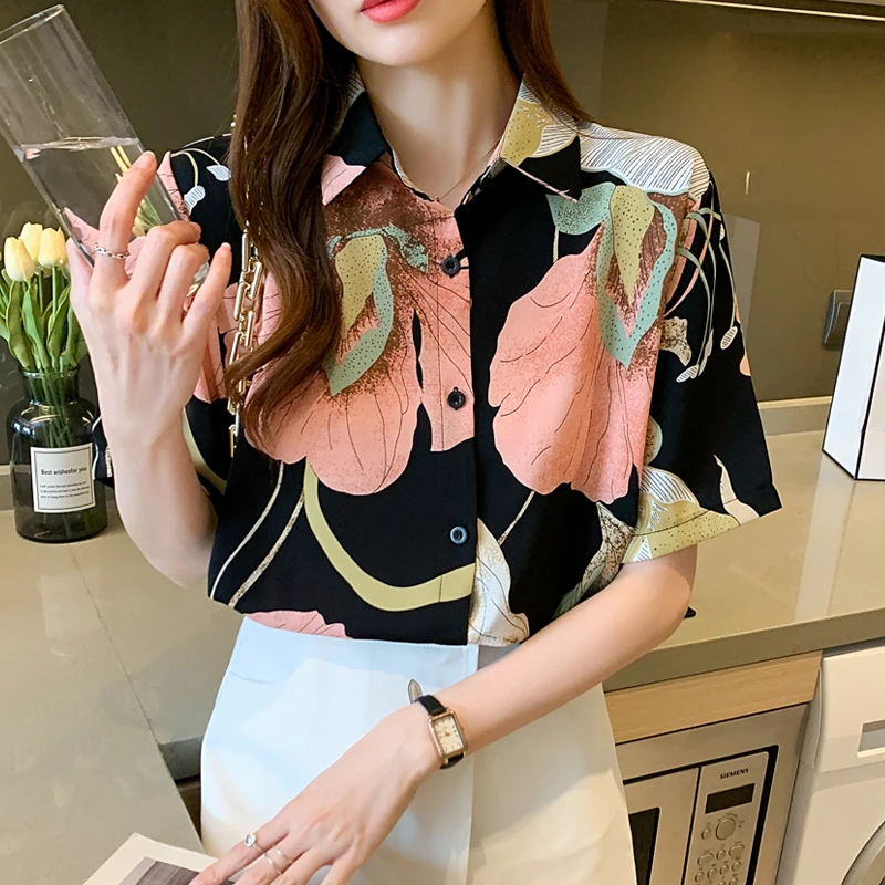 

Vintage Printed Short-Sleeved Shirt For Women Fashion Lapel Single-Breasted Loose All-Match Blousers Female Chic Retro Tops Ins