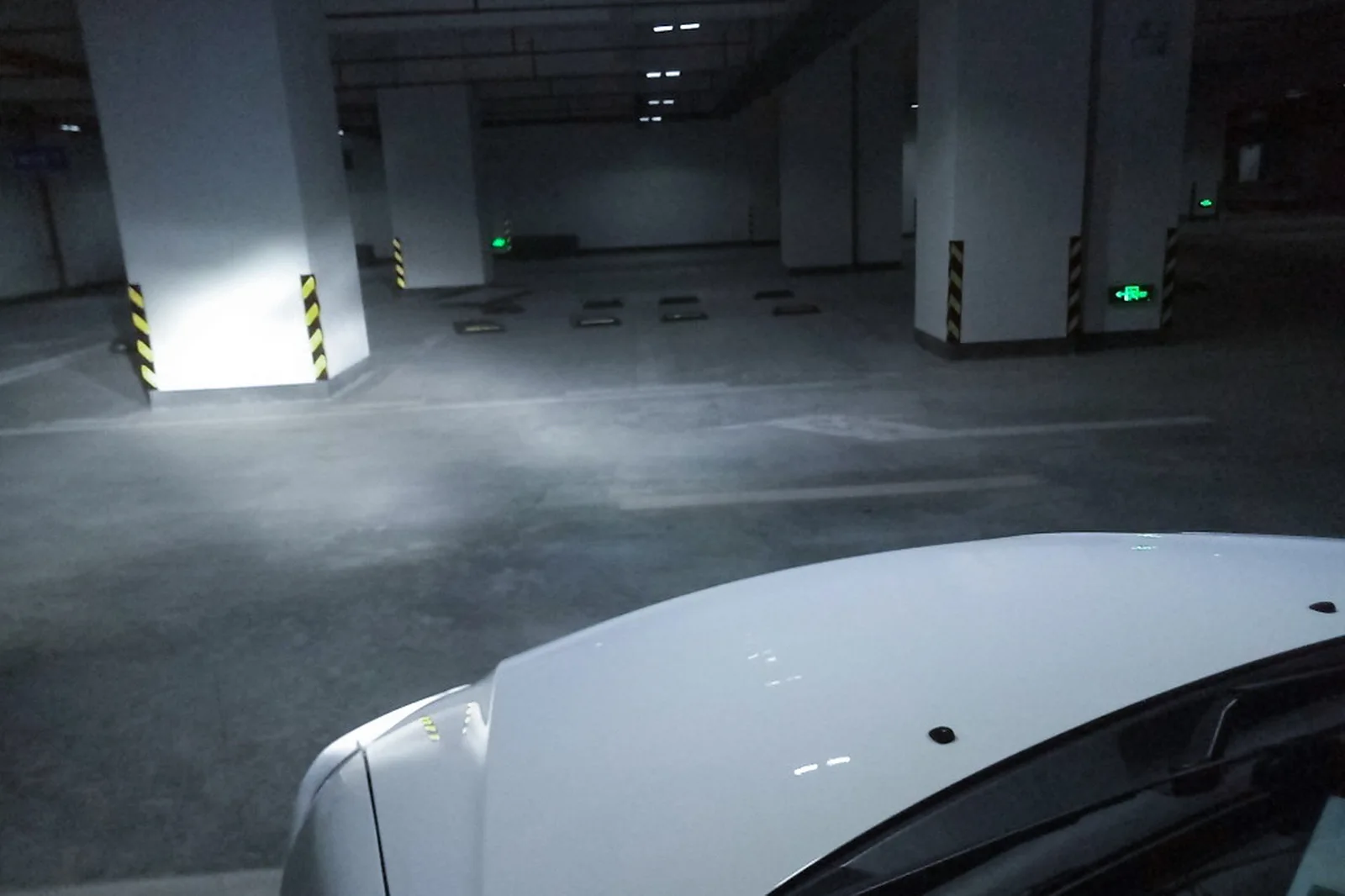 

ANGRONG 2Pcs H4 LED Car Headlight Bulb 4000LM 36W Daytime Light Fog Lamps 6000K White