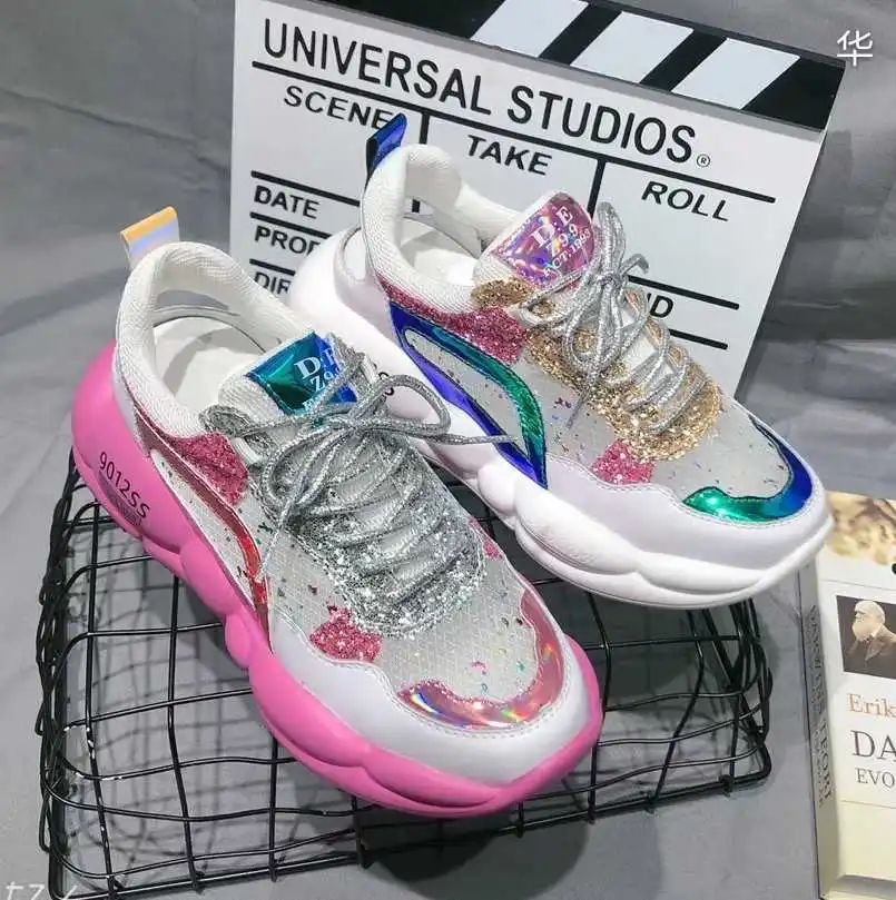 Летние кроссовки на шнуровке Женская обувь платформе с розовым каблуком