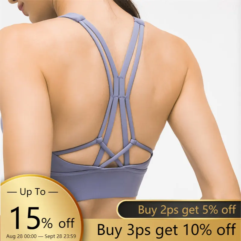 

Бюстгальтер женский с чашками пуш-ап и высокой горловиной