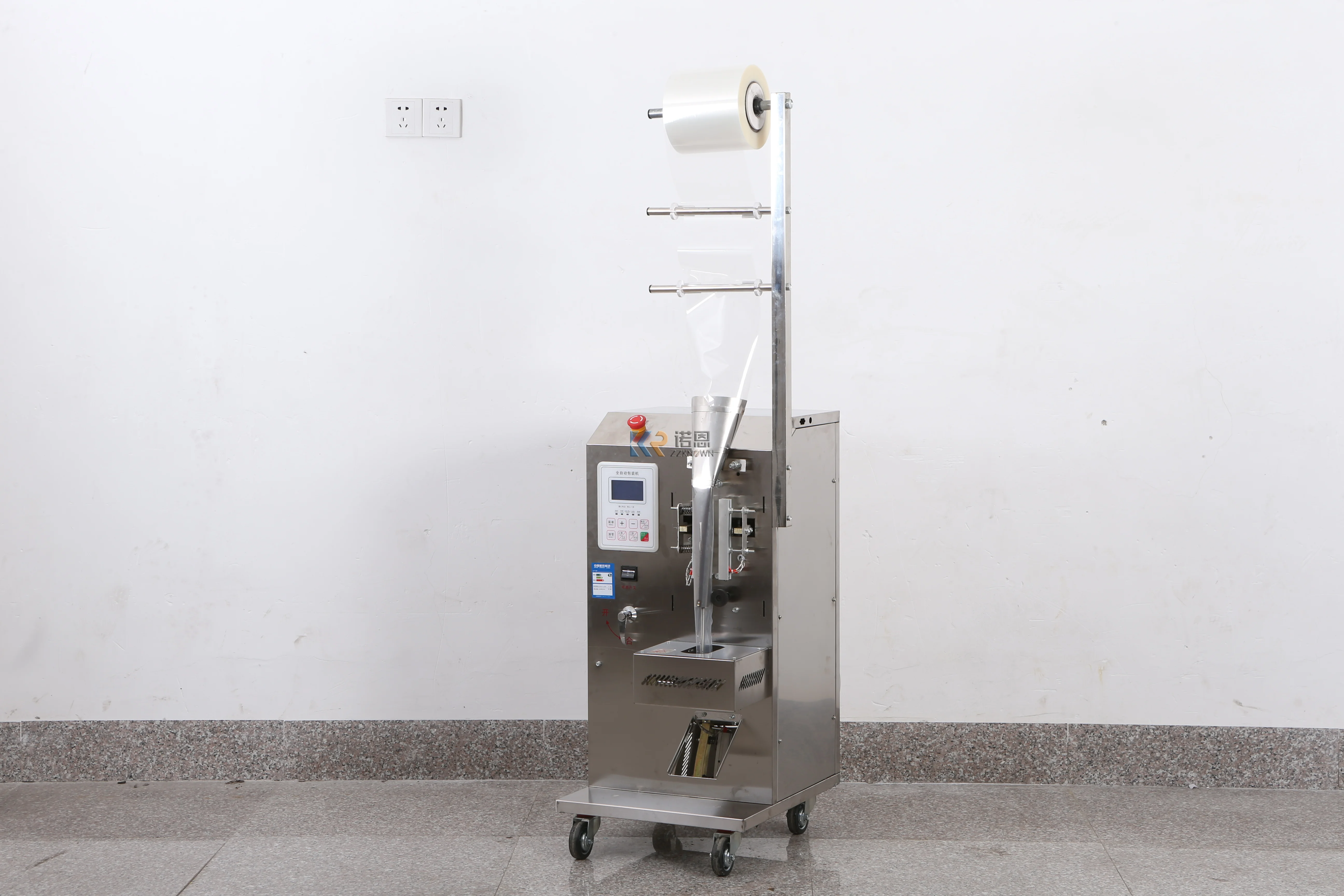 Автоматическая упаковочная машина для уксусной жидкости 10-200 г |