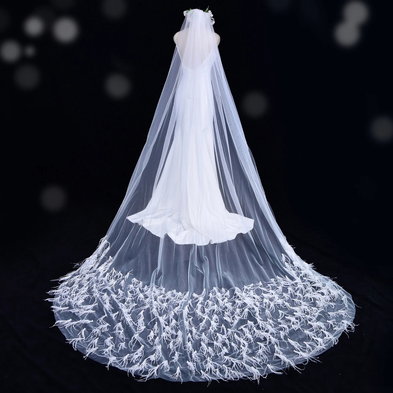 

Luxury White Ivory Long Wedding Veil with Comb One-Layer Cathedral Wedding Veil with Feathers High Quality Marriage Accessories