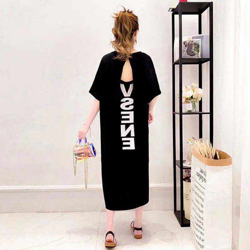 

Loose size long women's open back dress
