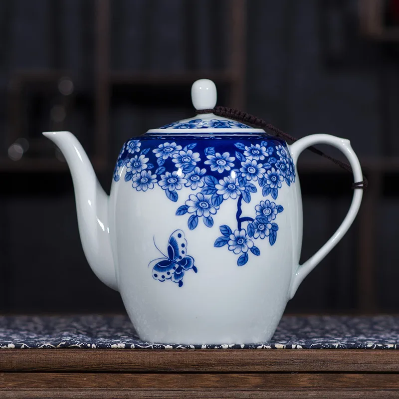 

Сине-белый фарфоровый чайник под глазурью, большая емкость, керамическая чайница, креативный чайник с фильтром из нержавеющей стали, чайник