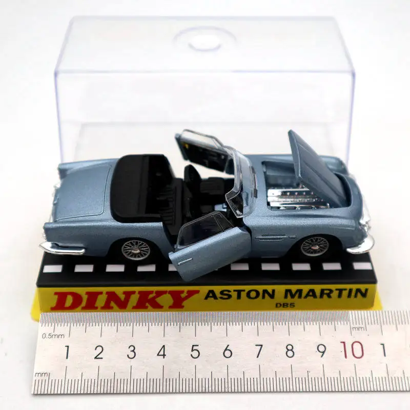 Коллекционные модели автомобилей Aston Martin голубого цвета игрушки DIN Atlas 1:43