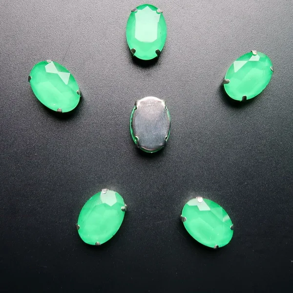A9 Emerald Серебряные коготь настройки 20 шт/п 10x14 мм 13*18 мм желе конфеты AB цвета стекло Кристалл овальной формы пришить стразы аппликация diy отделка - Цвет: A9 Emerald