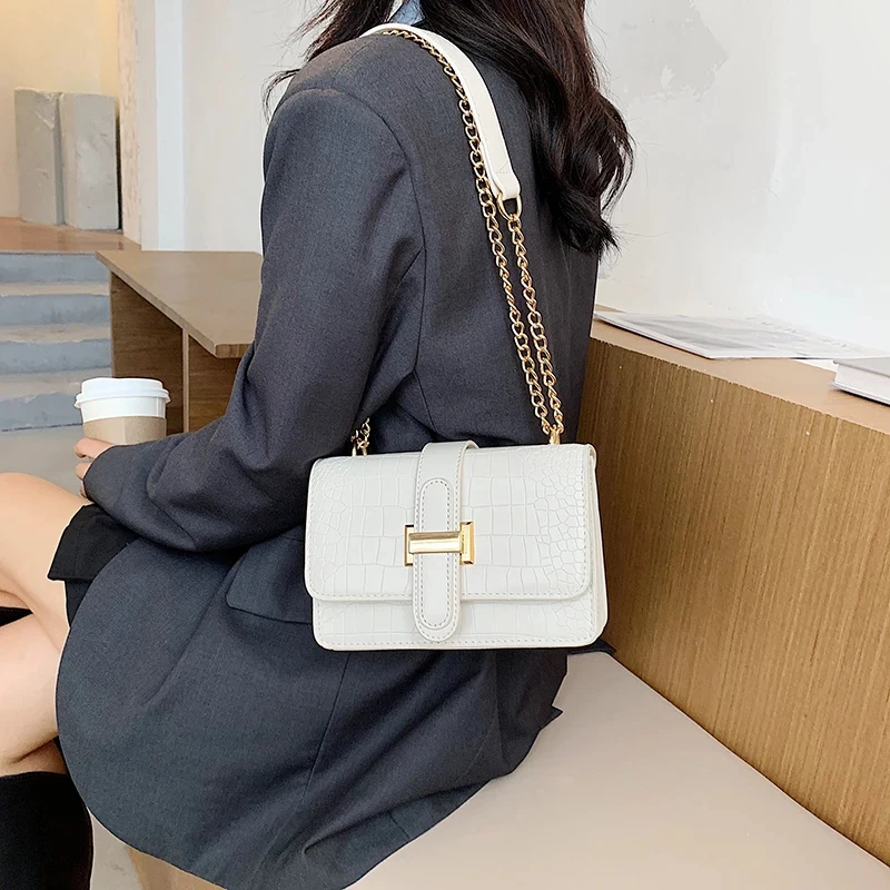 

High-Quality 2021 New Crocodile Print Women's Shoulder Bag Fashion Chain Messenger Bags Elegant Lady Crossbody Trendy Design Bag
