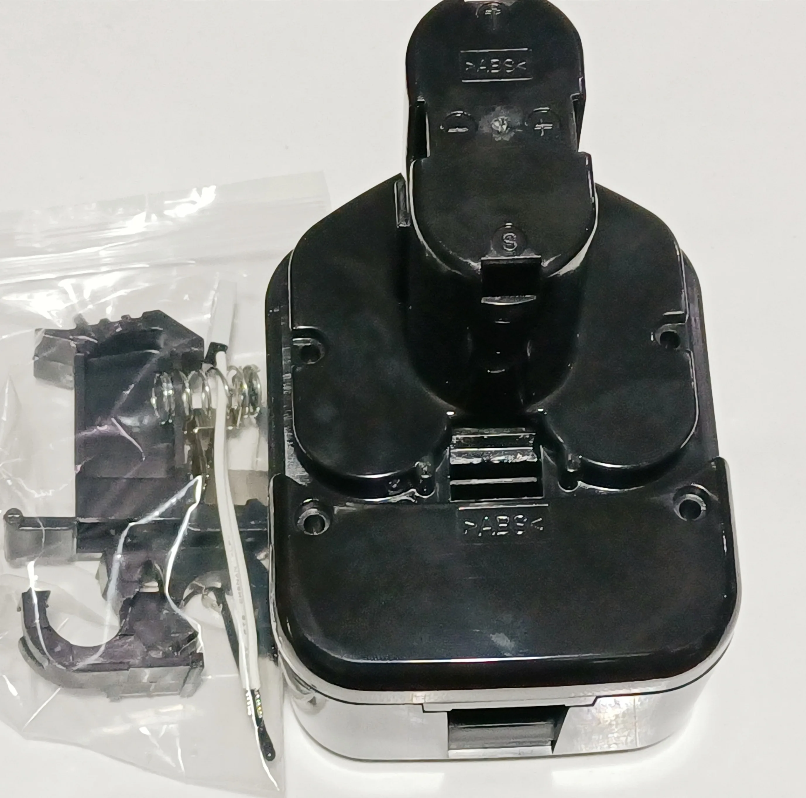 Пластиковый Чехол для никель-металлогидридных аккумуляторов EB1214S NI-CD Hitachi 12 В Ni-MH