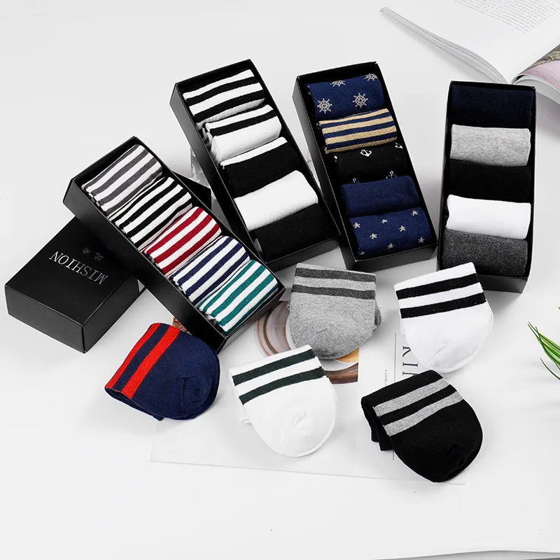 

spring and summer new men's cotton digging breathable invisible shallow mouth boat Socks short boxed socks