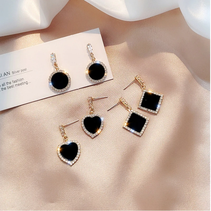 

Korean Fashion Square Pendant Earrings Elegant Amethyst Rhinestone Earrings for Women Wedding Party Jewelry