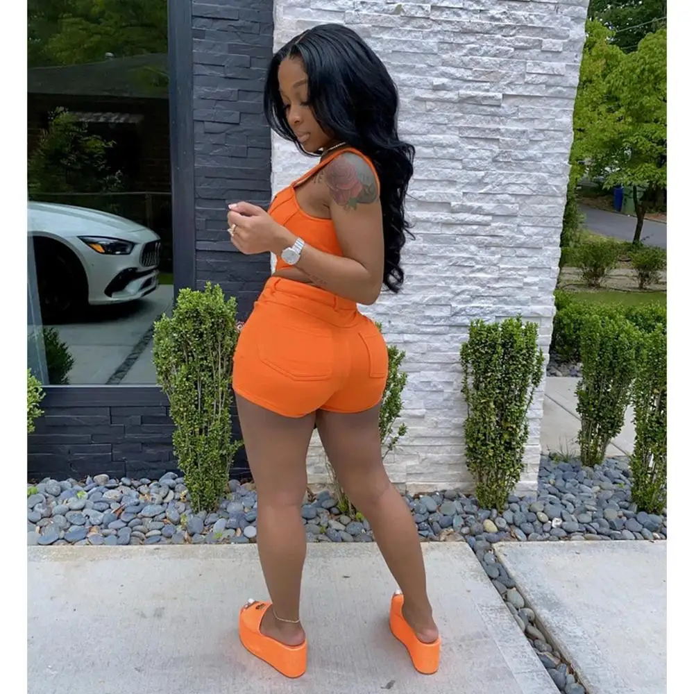 

2020 fashion simple style women suit new on summer office lady square collar sleeveless crop tees and shorts outfit
