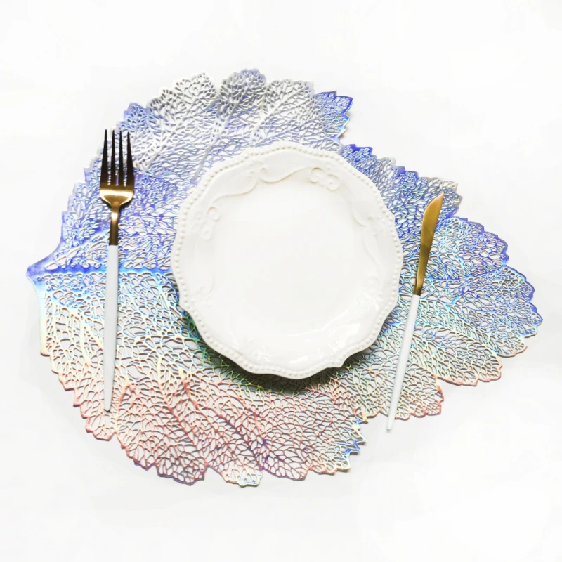 

4PCS Vinyl Metallic Leaf Placemats Table Mats for Dinning Table Home Wedding Accent Centerpiece Placemat Decor
