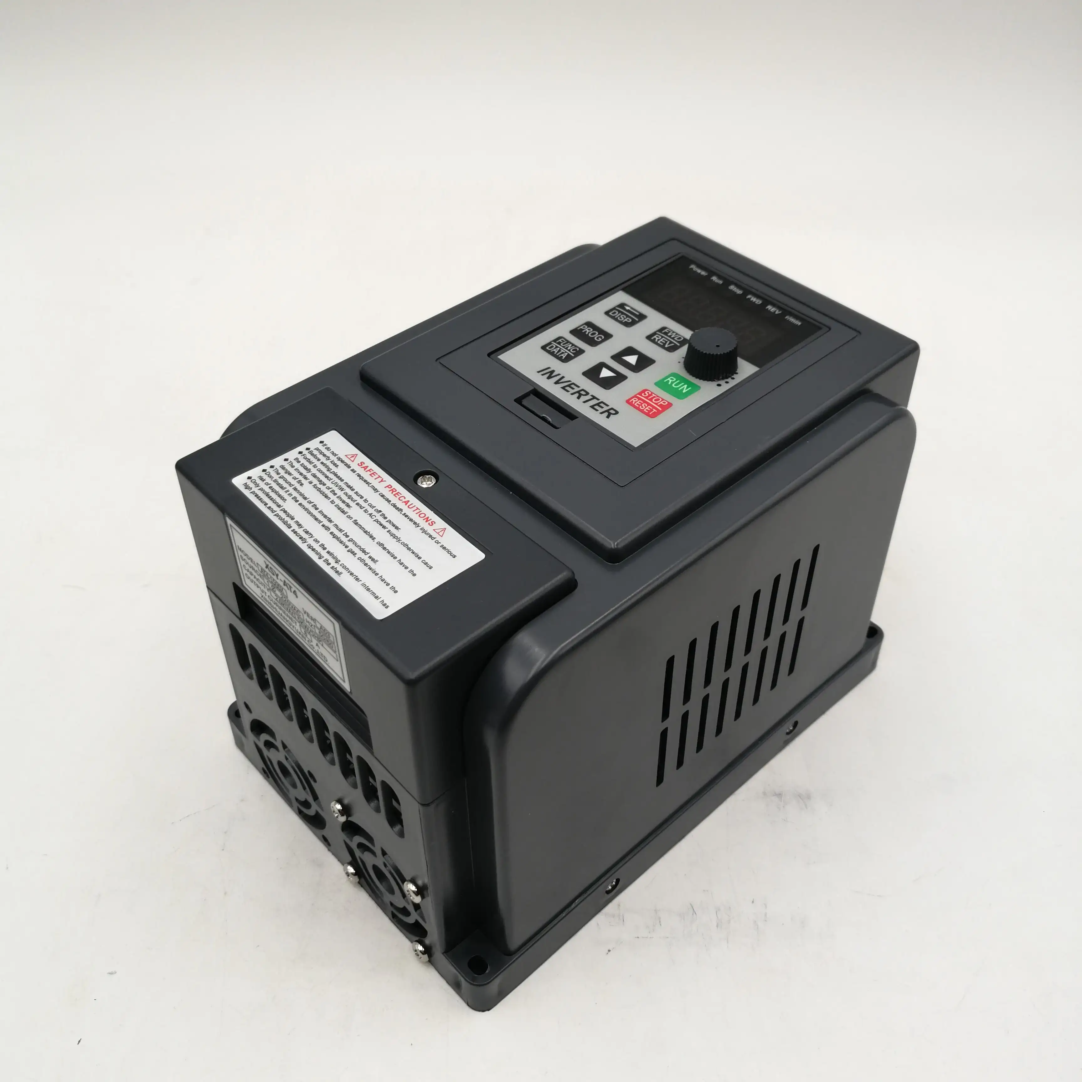 AT4 1.5KW/2 2 кВт 220 В однофазный вход и 380v 3фазный выходной преобразователь частоты 60