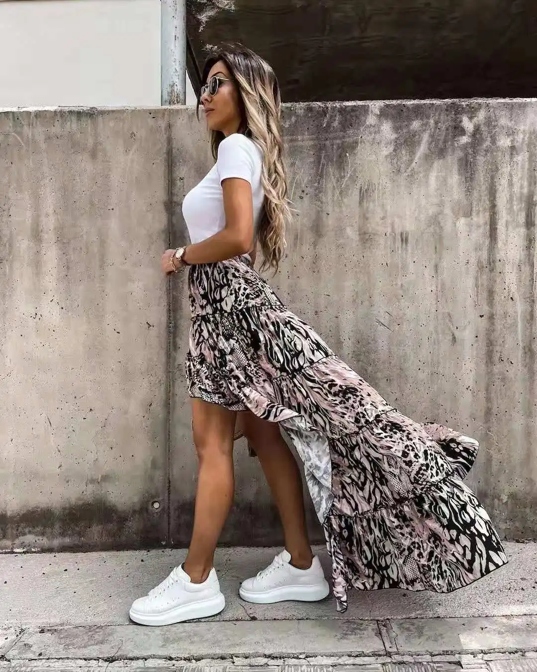 

Bohemian Women Long Skirt Summer Beach Style Floral Printed High Waist Casual Skirt Ins Asymmetrical Bottom Fashion Skirt 2021