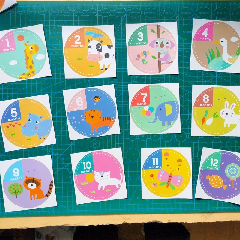 

12 Pcs/Set Baby Pregnant Monthly Stickers Cartoon Animal Pattern Memory Recording Milestone Sticker Photography Props