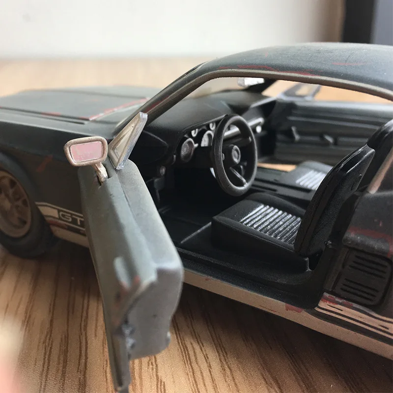 Maisto модель автомобиля Ford Mustang GT 1: 24 для старой модели из сплава отличная
