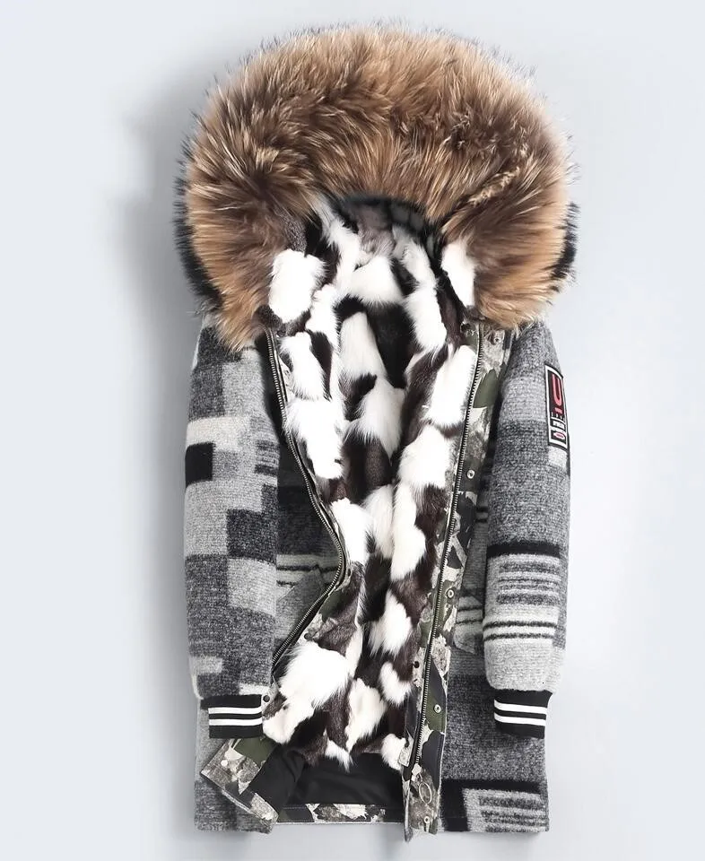 Мужская длинная куртка черная парка с большим воротником из меха енота подкладка