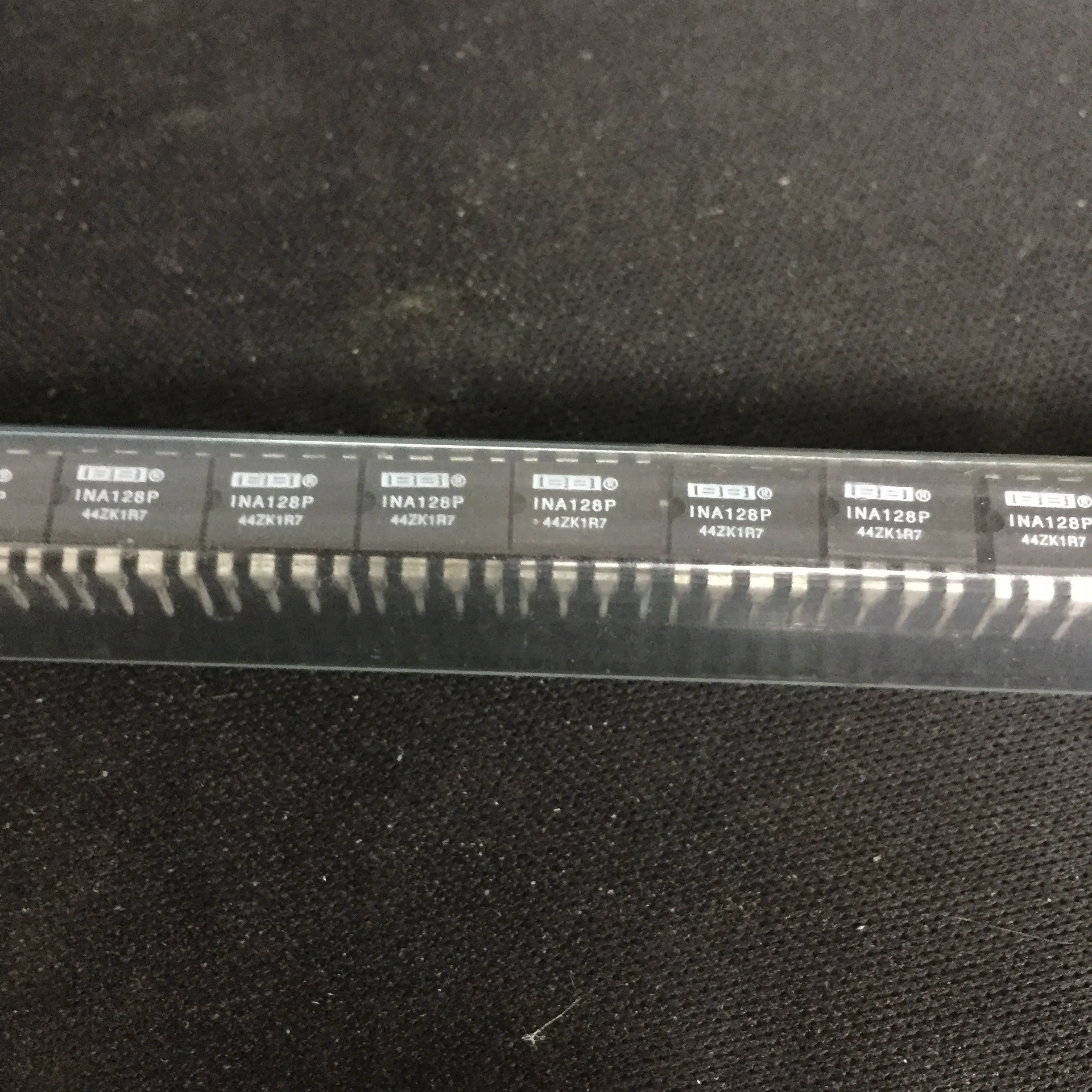 D8749H TD27C010-150V10 DIP 100% Новый оригинальный 1 шт./лот | Электроника