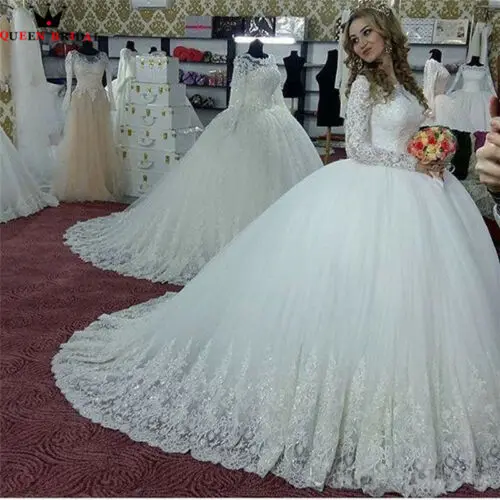 

Mhamad 2021 New Wedding Dresses Arabic Dubai Bride Robes Ball Gown Long Sleeve Ivory Vintage Puffy Lace Bridal Dress robe de