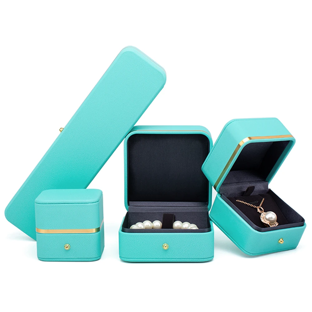 

B-LIFE Premium Pendant Necklace Gift Box Elegant Long Chain Jewelry Display Storage Gift Case for Wedding Engagement Anniversary