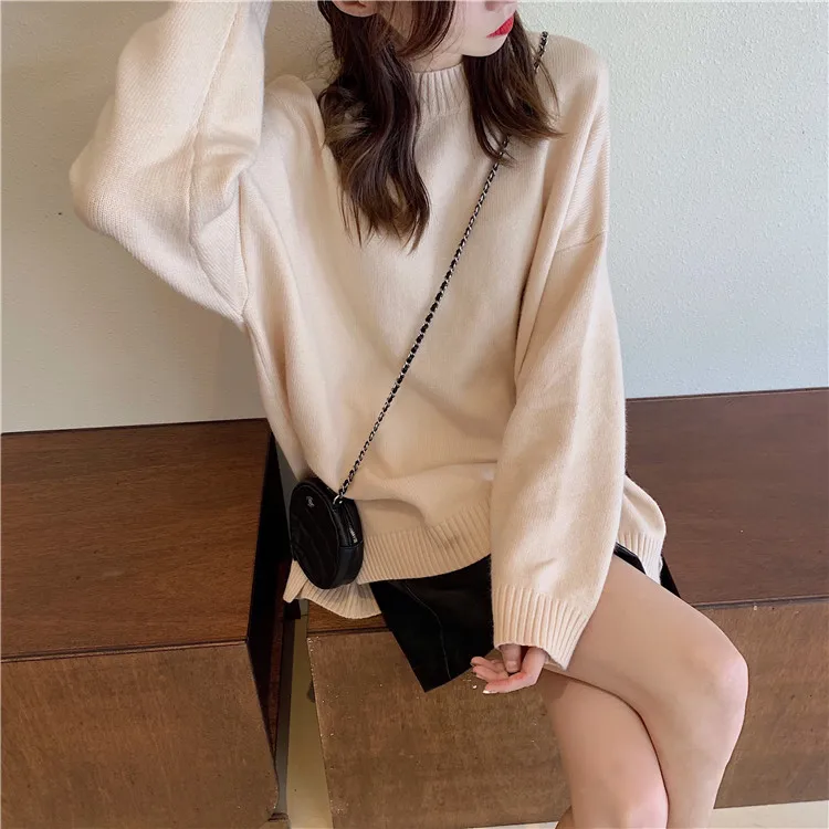 

Make firm offers more than pure color color round neck long sleeve sweater