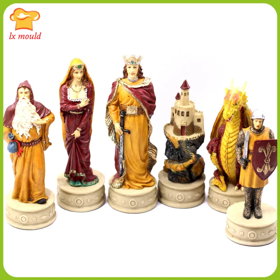 

LXYY New 3D Chess Fondant Chocolate Mold King Castle Chess Mould Baking DIY Tools Food Grade Silicone