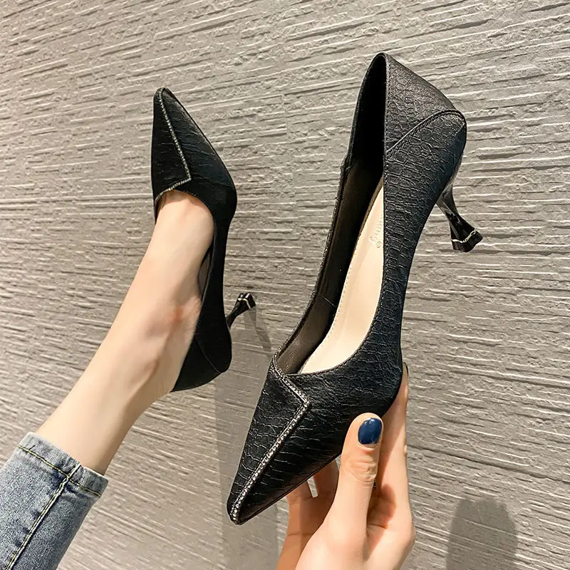 

2021 Fashion Office Ladies Shoes,Spring High Heels,Women Pumps,Korea Style,Rhinestone,Pointed Toe,Slip on,BLACK,BEIGE,Dropship