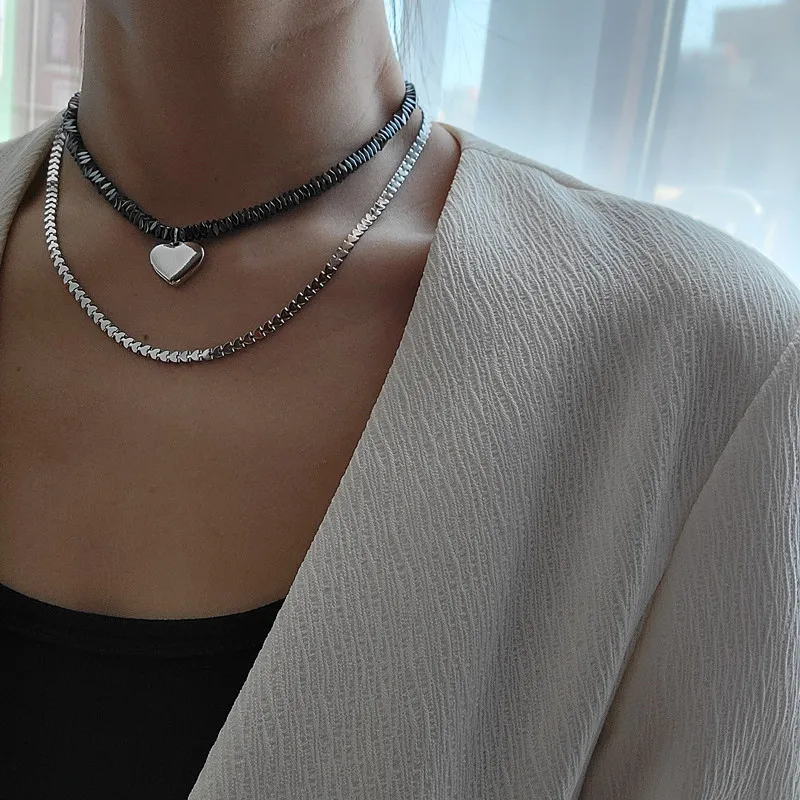 

Натуральный Магнитный черный желчнокаменная, колье для женщин, ювелирные изделия, роскошные Love Подвеска с металлической цепочкой колье из ...