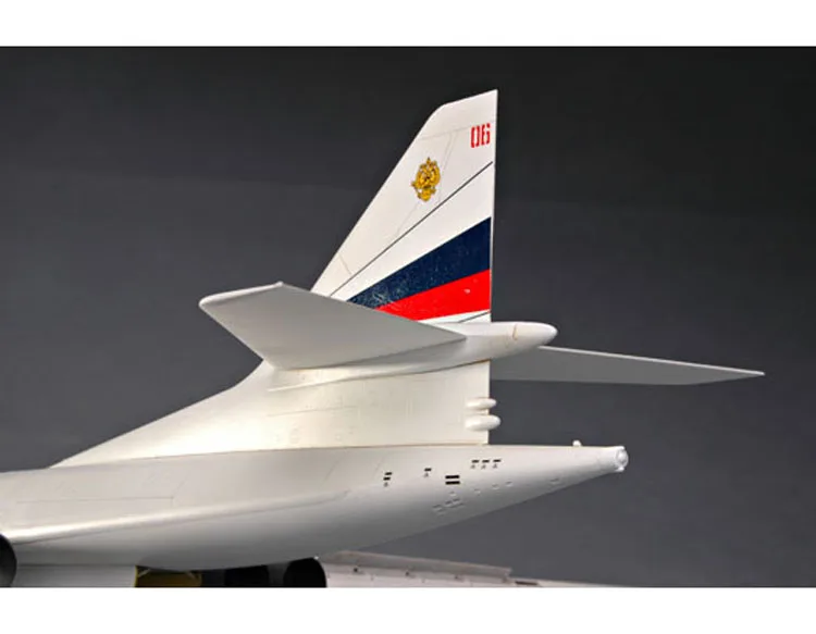 Ту-160/Tu-160/uzdelie 70/блэкджек дальнобойная Сборная модель самолета Модель Коллекция