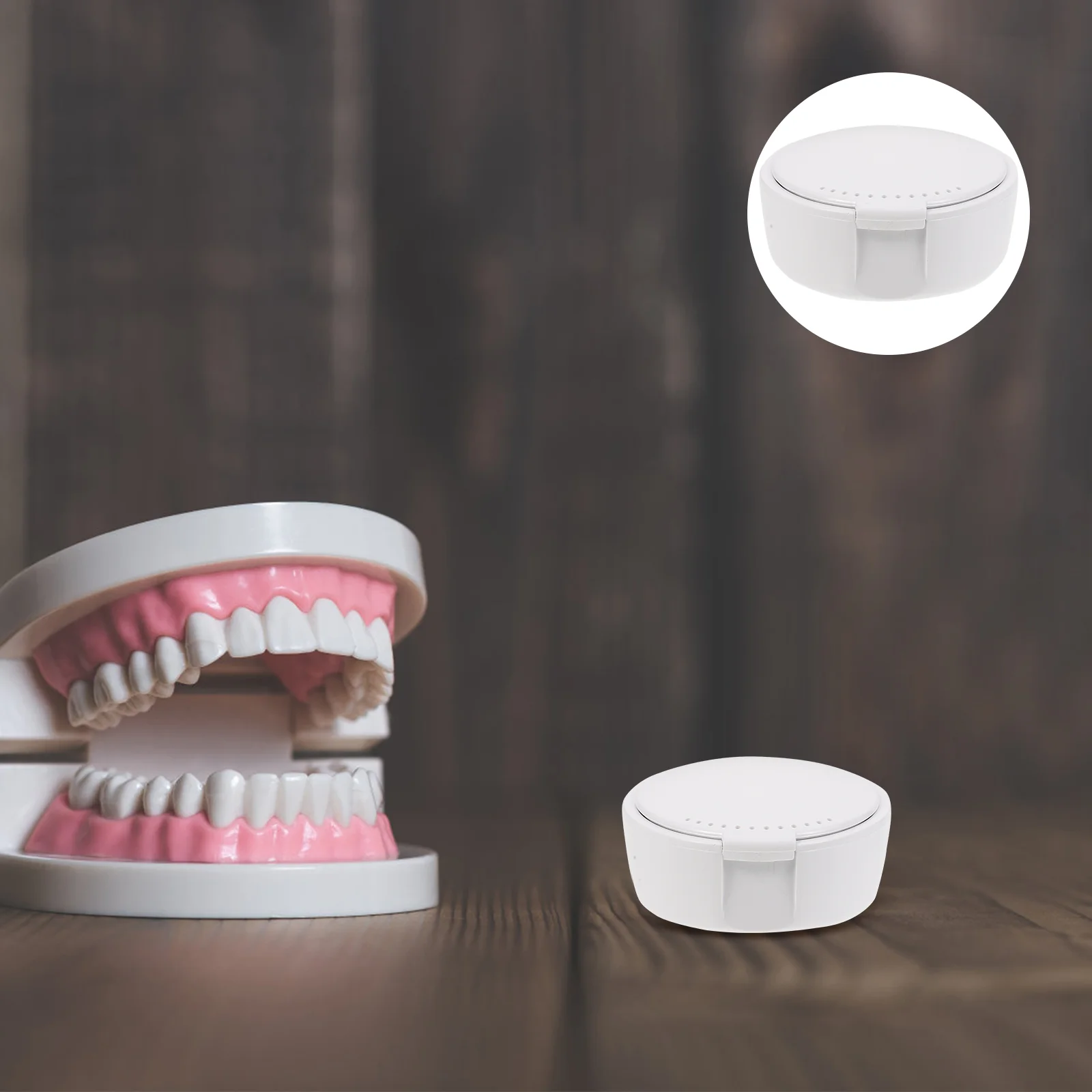 

1 Набор из 2 предметов, чехол для зубных протезов, ортодонтический держатель, зеркальная коробка для зубных протезов