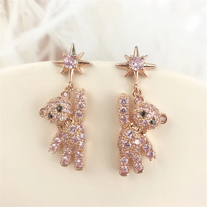 

Tianzhe jewelry cute bear silver color pin earrings girls fashion trend 2020 new Korean earring temperament earrings eight-point