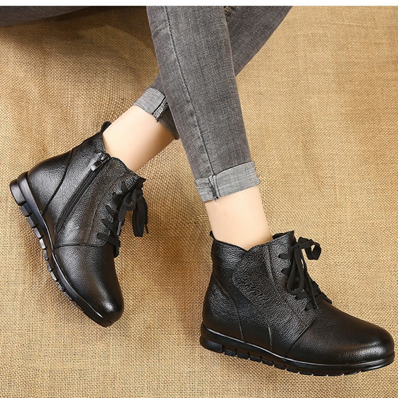 

Winter 2021 women's cotton shoes round head side zipper mother's shoes flat bottom slope heel Plush warm leather short boots