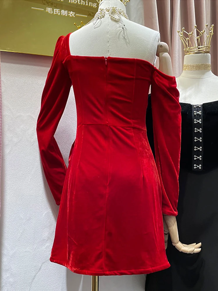 

Solid color sexy leaky shoulder tube top pleated waist waist diamond buckle bow tight-fitting hip dress ladies autumn new style