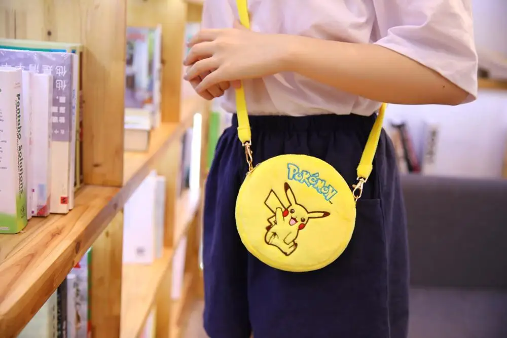 Pikachu очень мягкий детский рюкзак, Высококачественная Милая шапка, подвижные уши, мягкая кукла, сумка через плечо, Подарочный Кошелек для монет, игрушка для детей