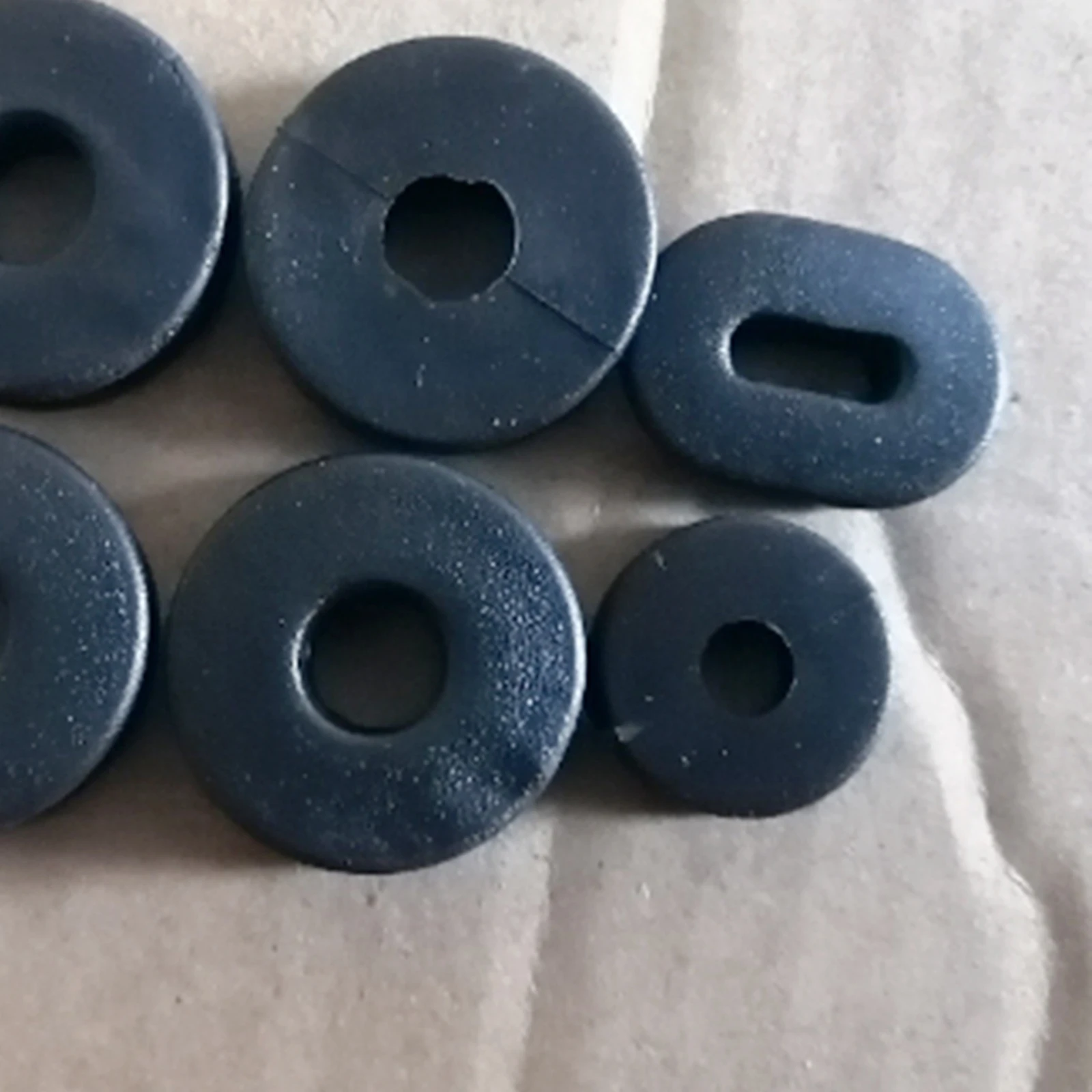 

6pcs Rubber Side Cover Grommet Eyelet Assortment Replacement for Suzuki GN125 GN125 HJ125-K HJ125-K3