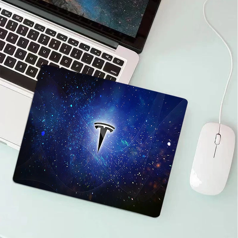 

Small Durable Mouse Pads Tesla Computer Pad Office Desk Accessories Kawaii Mousepad Gaming Pc Gamer Mat Keyboard LOL Rug Mice