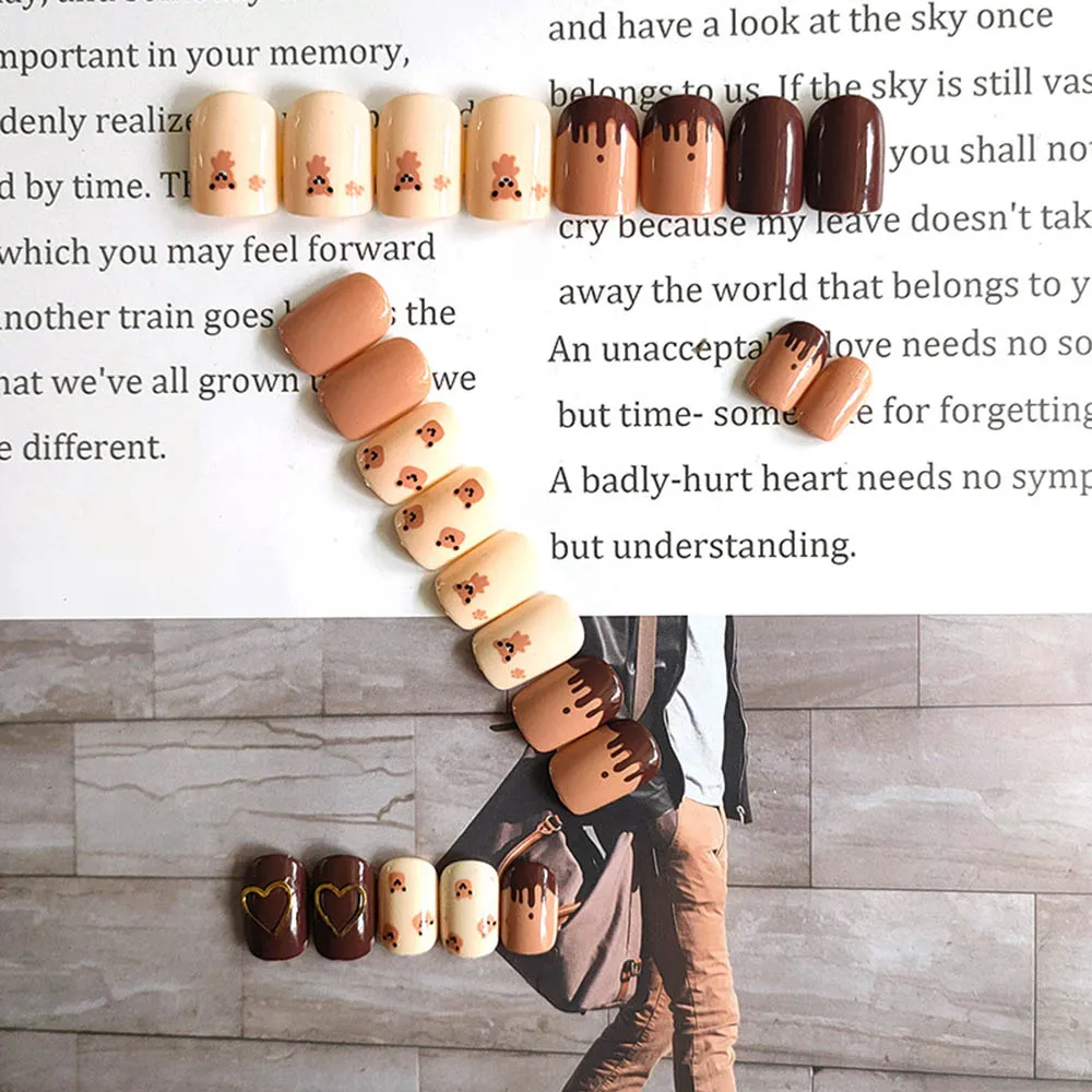 24 шт. Короткие квадратные накладные ногти с медведем съемный маникюрный пластырь