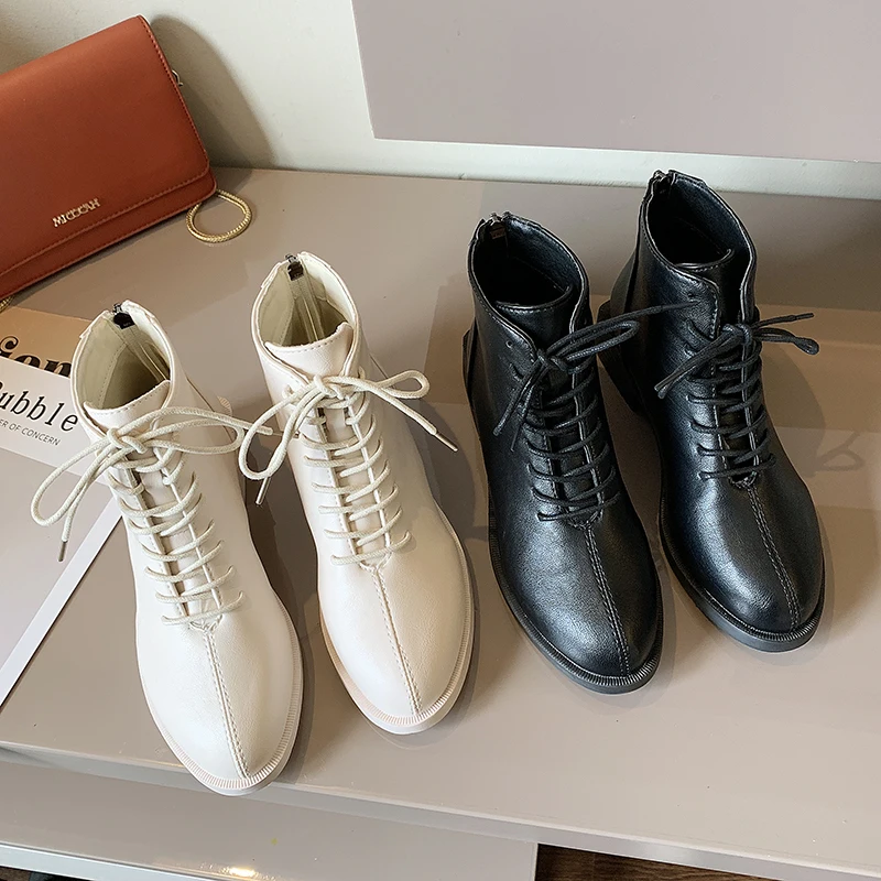 Женская обувь Прямая поставка Осенняя женские черные ботинки челси без шнуровки